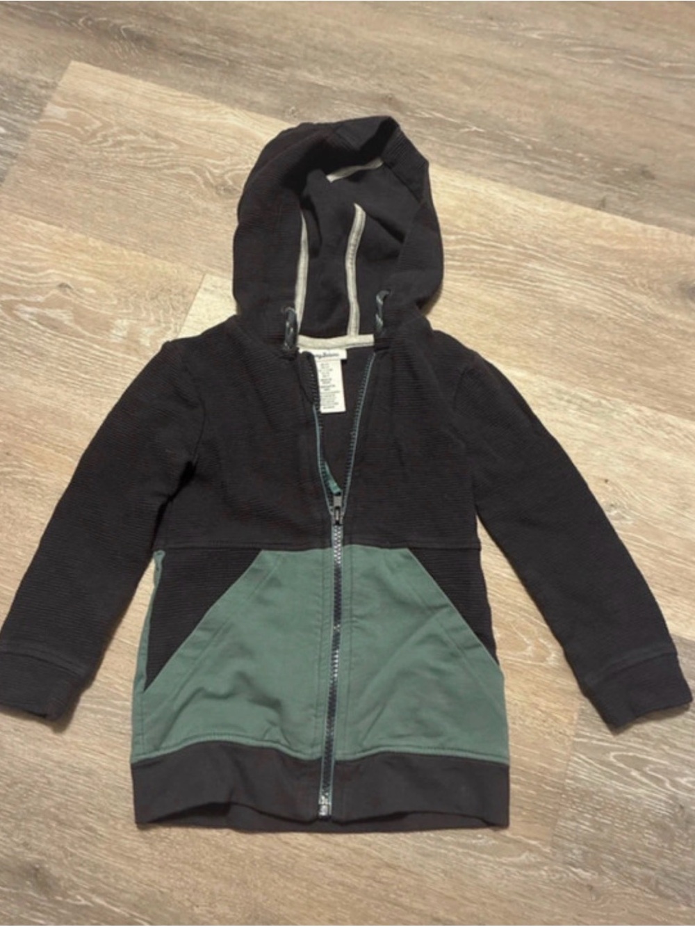 Tommy Bahama Kids Boy 2T Hoodie with Green Pocket - Casual Zip Front